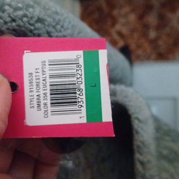 Nwt Vince Camuto faux fur L - Picture 4 of 6